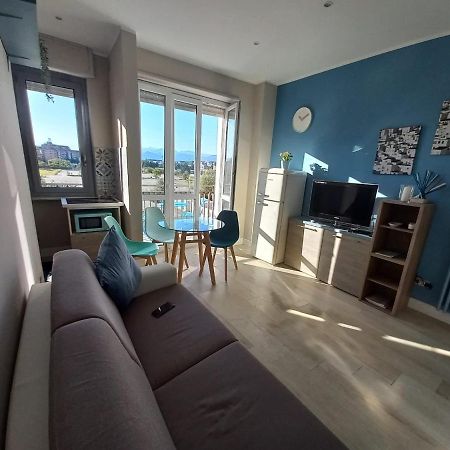 A Due Passi Metro Italia '61 Apartamento Turim Exterior foto